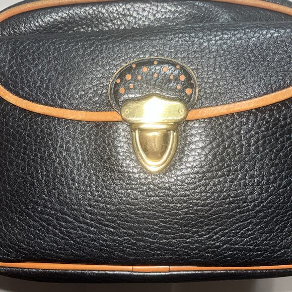 ULTRA RARE Vintage Dooney & Bourke Kilty Bag Black & Tan - Picture 2 of 14